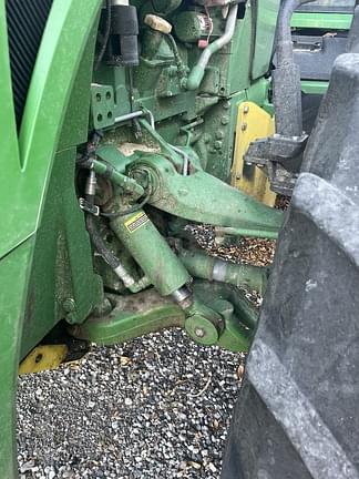 Image of John Deere 8360R equipment image 4