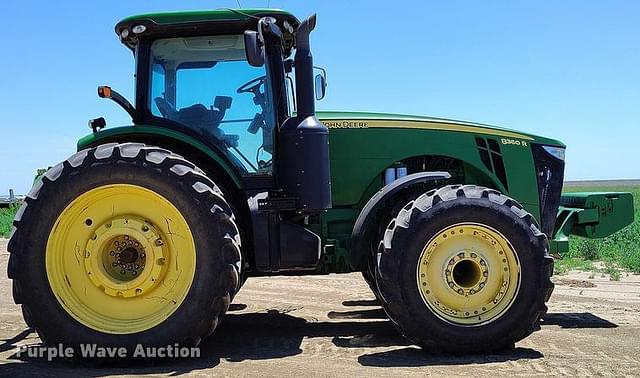 Image of John Deere 8360R equipment image 3