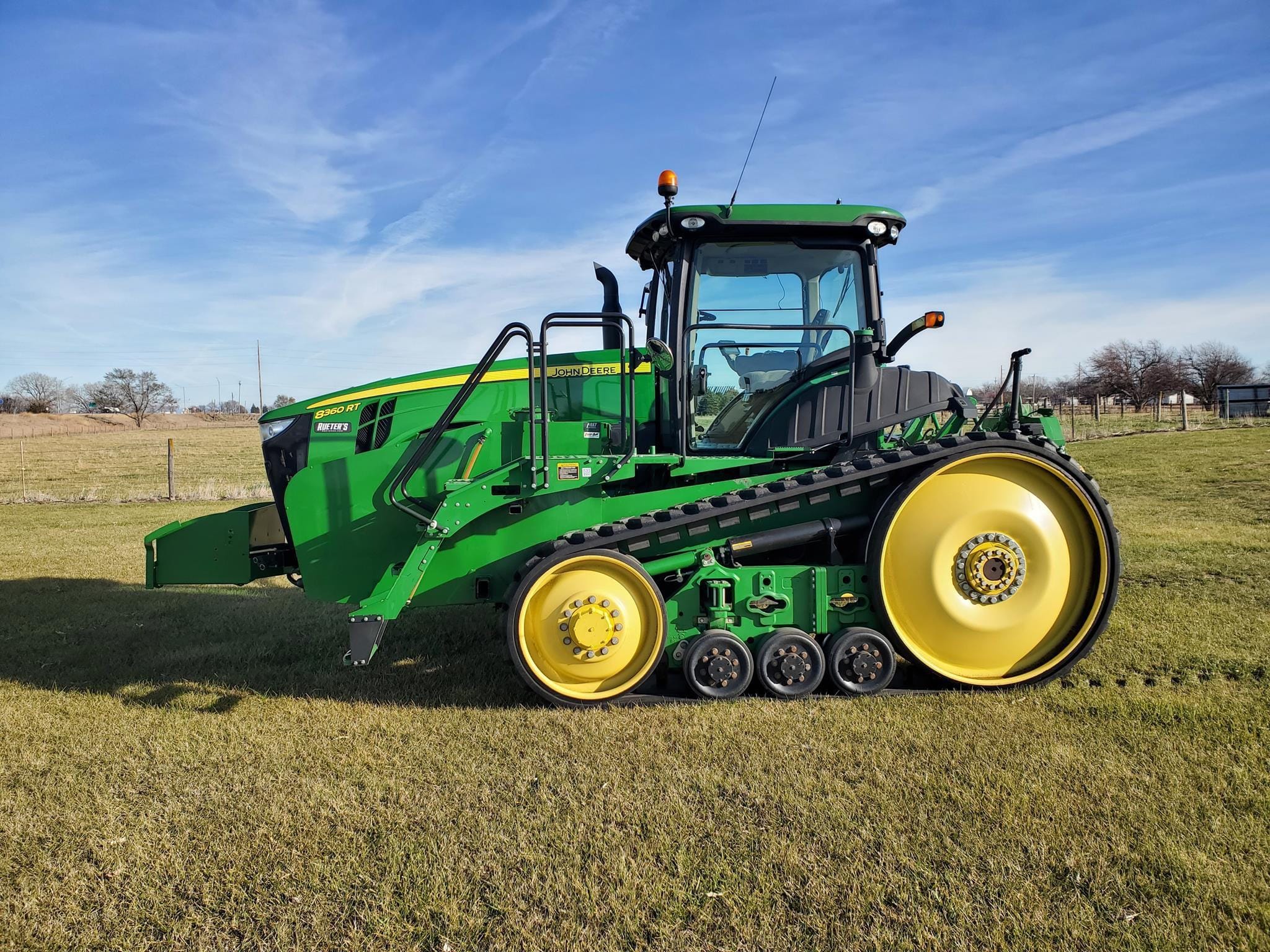 2011 John Deere 8360RT Equipment Image0