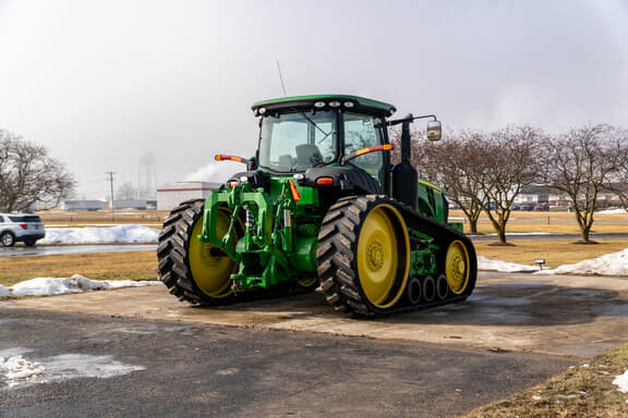 Image of John Deere 8360RT equipment image 4