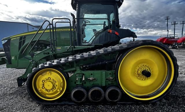 Image of John Deere 8360RT equipment image 3