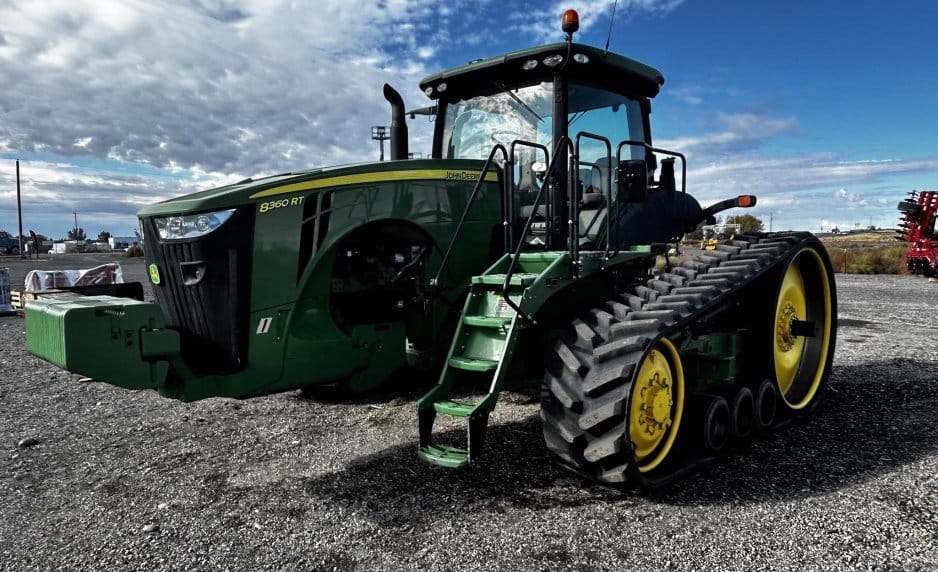 John Deere 8360RT Equipment Image0