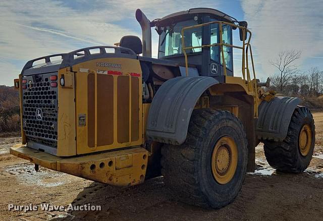 Image of John Deere 844K equipment image 4