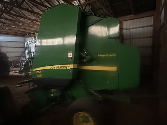 Image of John Deere 854 Silage Special Image 1