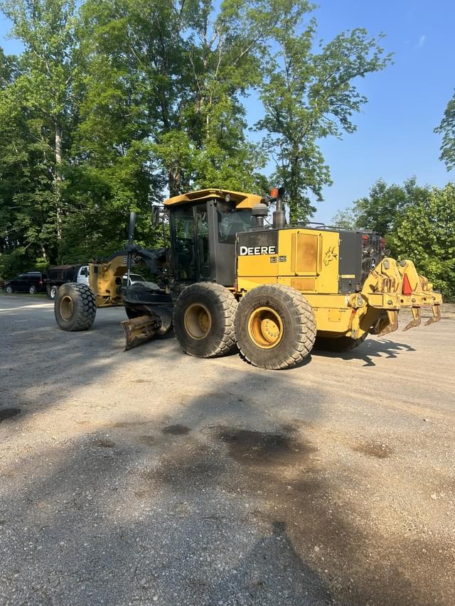 Image of John Deere 872G equipment image 2