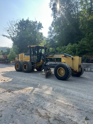 Main image John Deere 872G