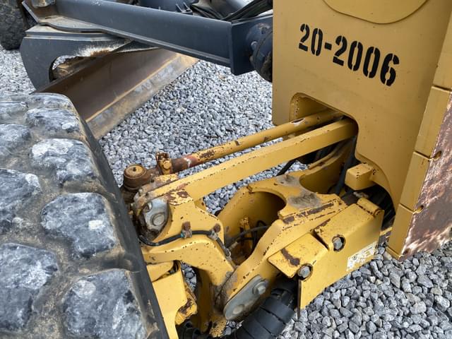 Image of John Deere 872G equipment image 4