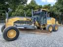 2011 John Deere 872G Image