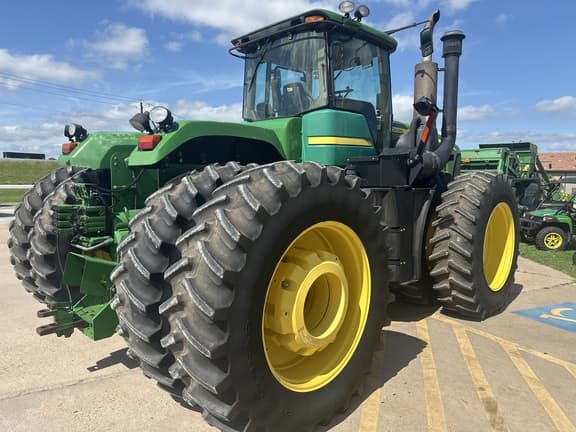 Image of John Deere 9230 equipment image 4