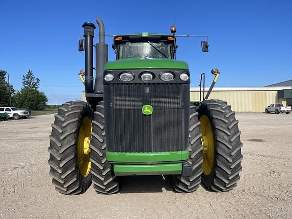 Image of John Deere 9230 equipment image 1