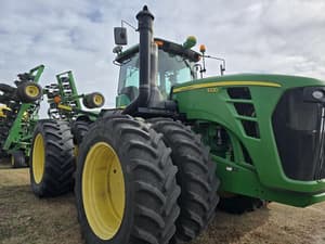 2011 John Deere 9330 Image