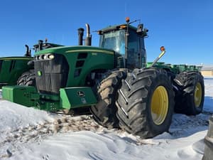 2011 John Deere 9330 Image