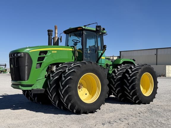 Image of John Deere 9330 Primary image