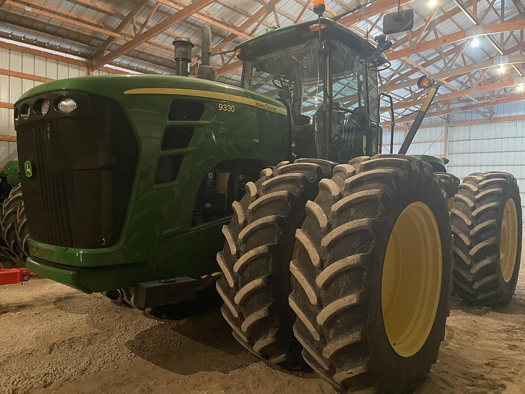Image of John Deere 9330 Image 0