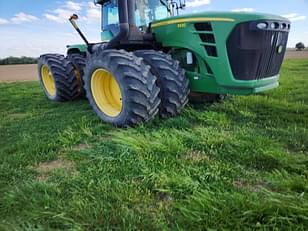 Main image John Deere 9330 1