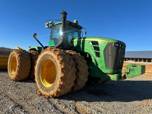 Image of John Deere 9430 equipment image 1