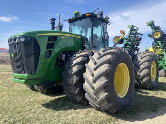 2011 John Deere 9430 Equipment Image0