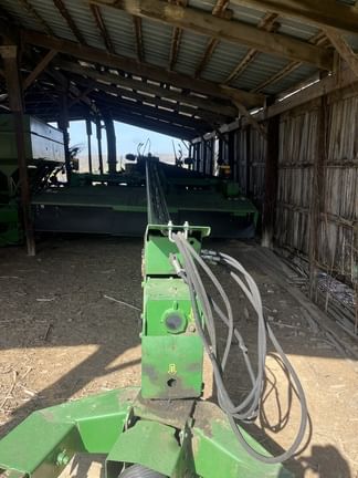 2011 John Deere 946 Equipment Image0