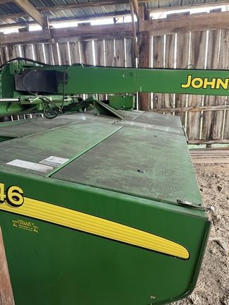 2011 John Deere 946 Equipment Image0