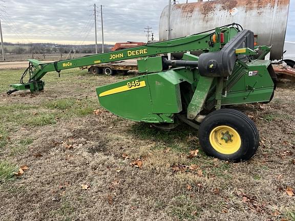 Image of John Deere 946 equipment image 1