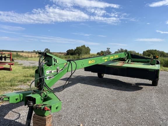 Image of John Deere 946 equipment image 2