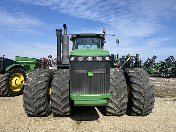 Image of John Deere 9530 equipment image 4