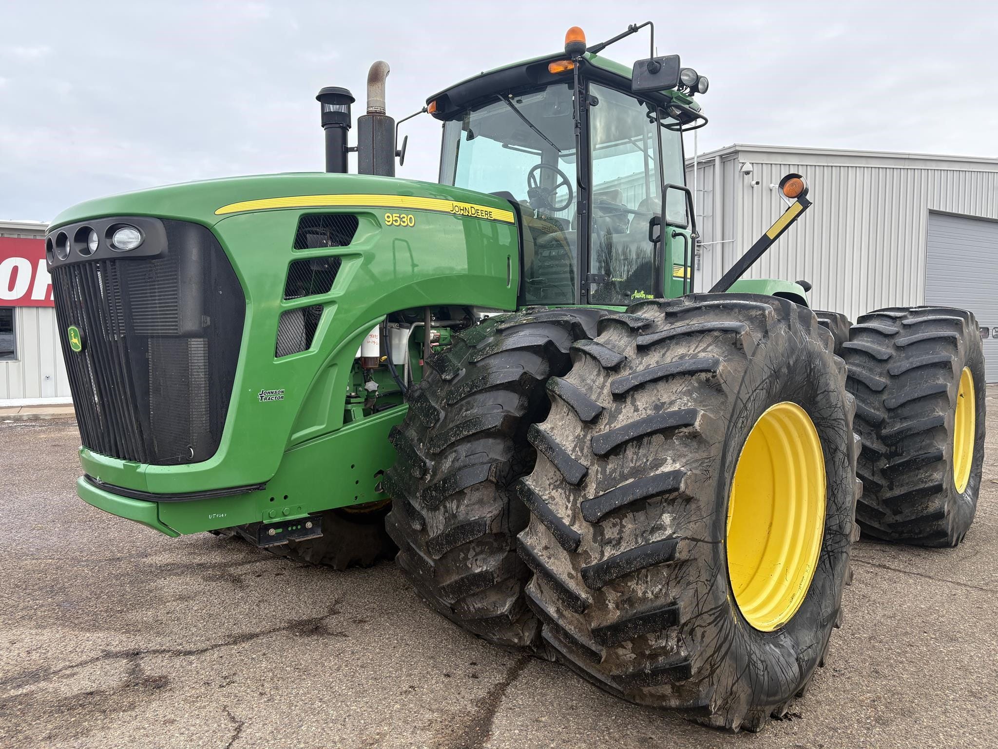 2011 John Deere 9530 Equipment Image0