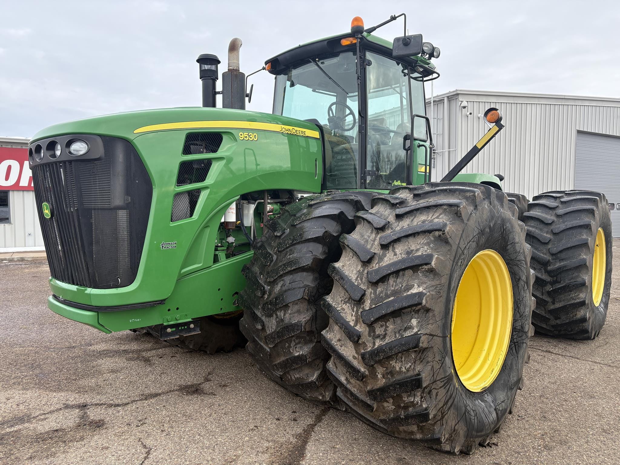 2011 John Deere 9530 Equipment Image0