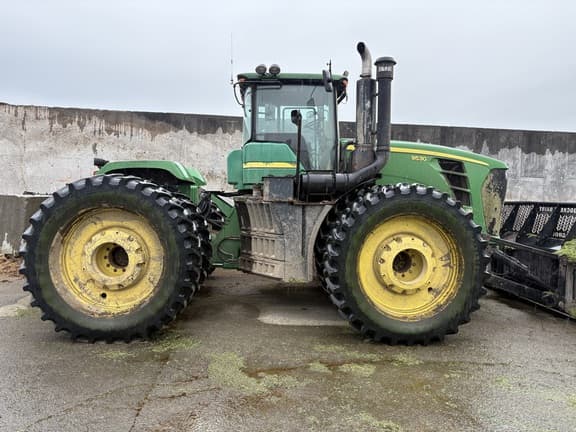Image of John Deere 9530 equipment image 3