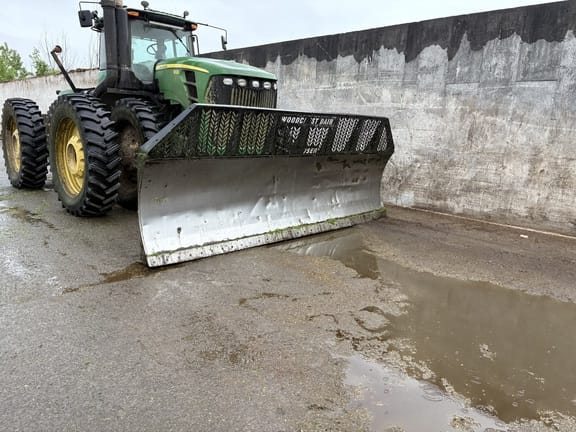 2011 John Deere 9530 Equipment Image0