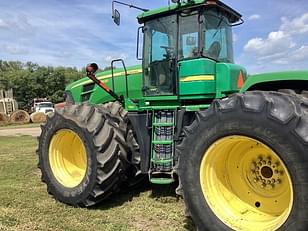 Main image John Deere 9530 10