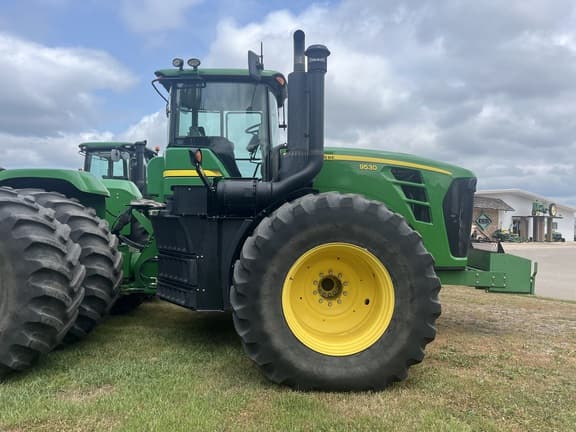 Image of John Deere 9530 equipment image 2