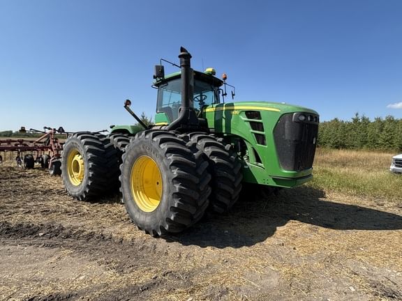 2011 John Deere 9530 Equipment Image0