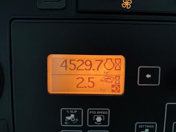 Image of John Deere 9530 equipment image 2