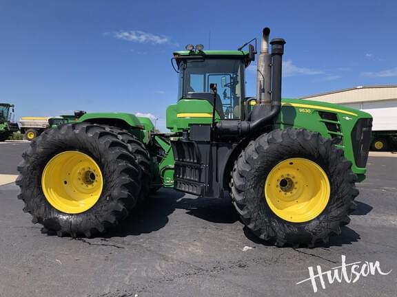 Image of John Deere 9530 equipment image 2