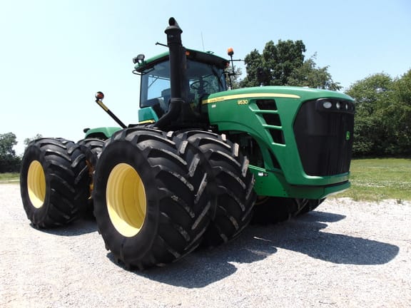 2011 John Deere 9530 Equipment Image0