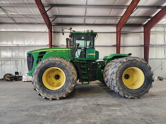 Image of John Deere 9530 equipment image 2