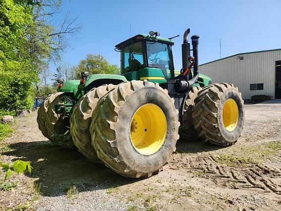 Image of John Deere 9530 equipment image 4