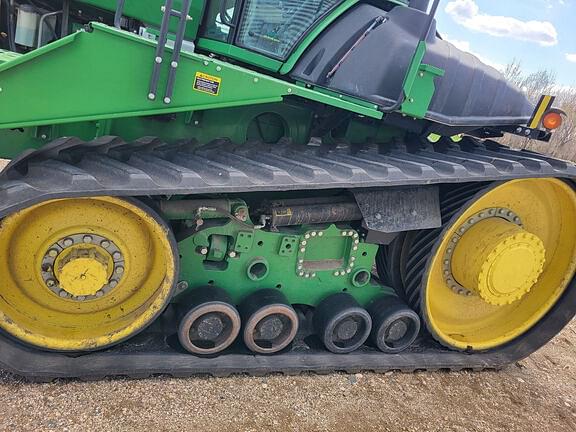 Image of John Deere 9530T equipment image 4