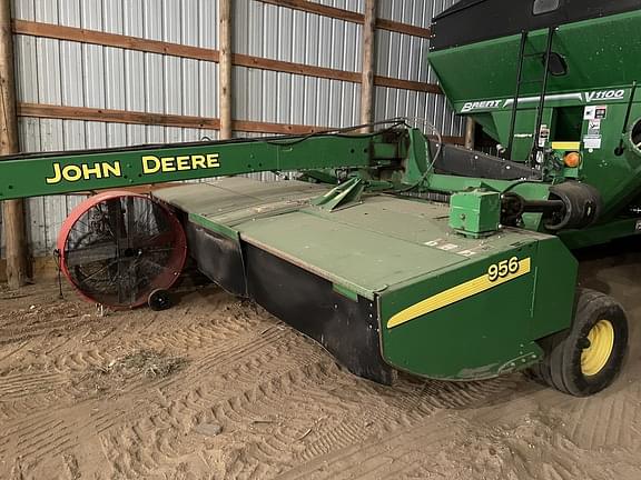 Image of John Deere 956 equipment image 1