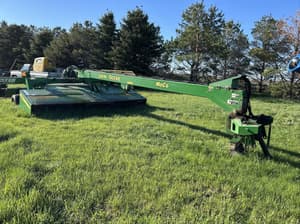 2011 John Deere 956 Image