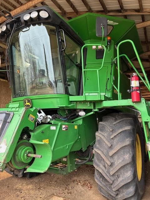 Image of John Deere 9570 STS equipment image 1