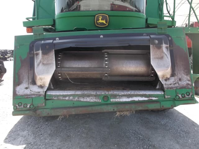 Image of John Deere 9570 STS equipment image 3