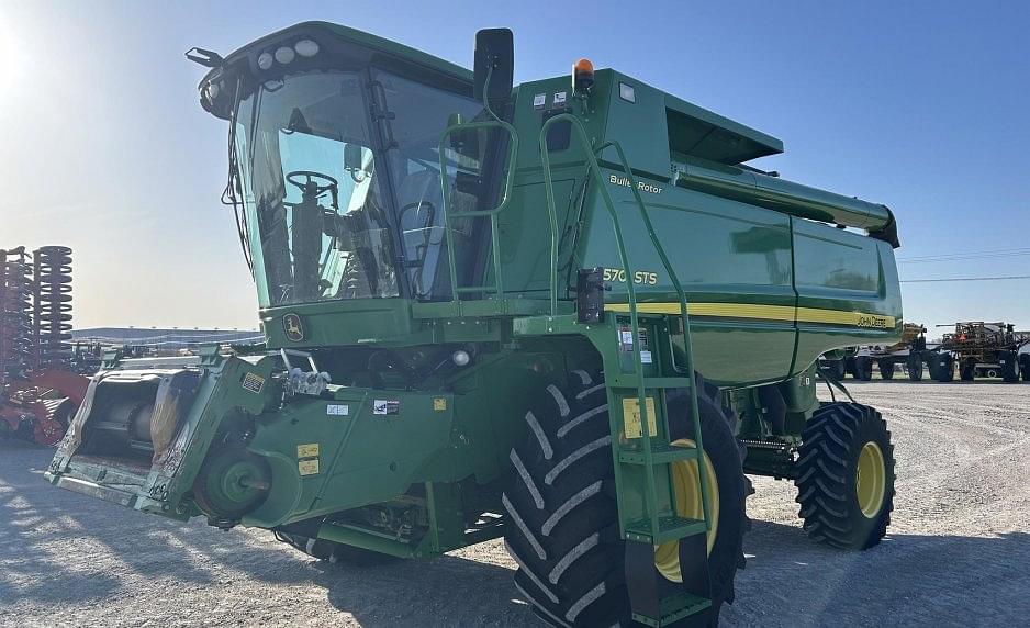 Image of John Deere 9570 STS Primary image