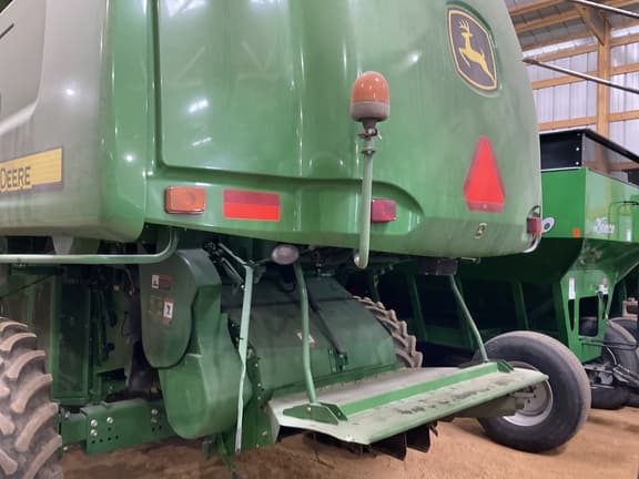Image of John Deere 9570 STS equipment image 4
