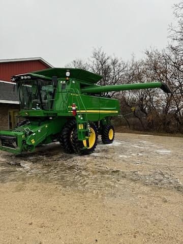 Image of John Deere 9570 STS equipment image 1