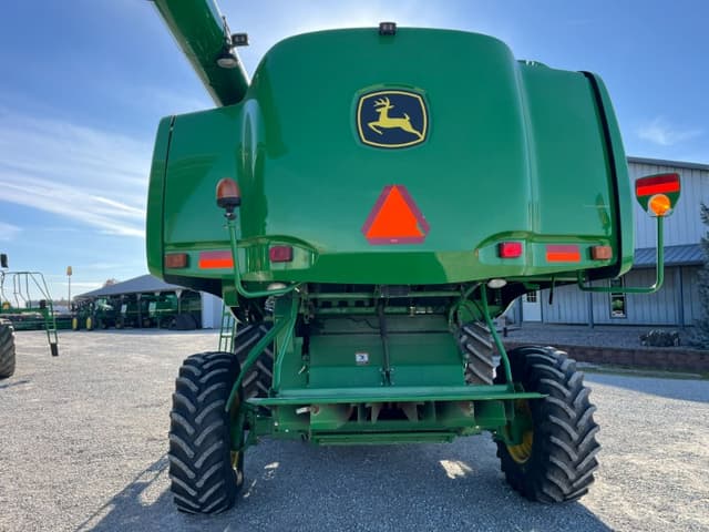 Image of John Deere 9570 STS equipment image 3