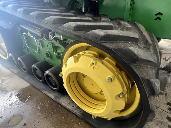 Image of John Deere 9630T equipment image 1