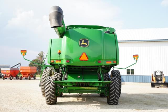 Image of John Deere 9670 STS equipment image 4