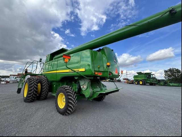 Image of John Deere 9670 STS equipment image 3